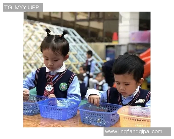 杨伟独家分享飞盘技巧与心得体会助你提升投掷水平与游戏乐趣